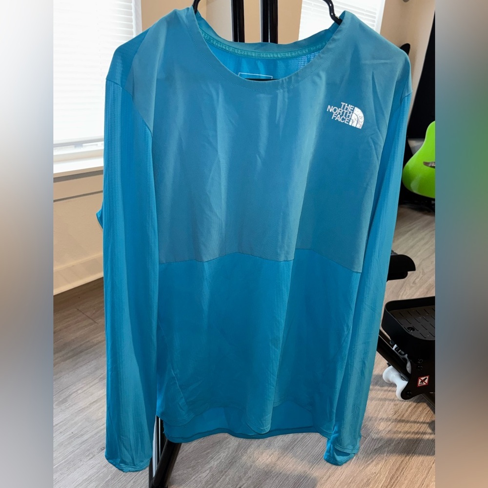 The North Face Turquoise Men's Shirt Size Large